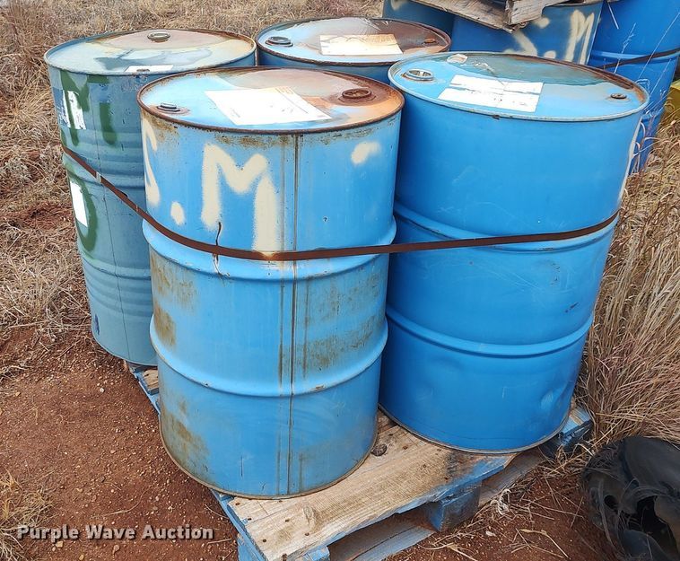image for item DO3713 (16) barrels of drip oil