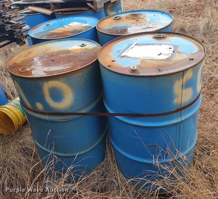 image for item DO3713 (16) barrels of drip oil