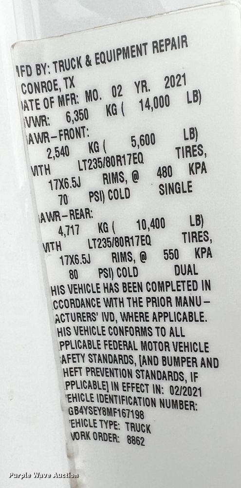 image for item DQ1953 2021 Chevrolet Silverado 3500HD  Crew Cab flatbed pickup truck