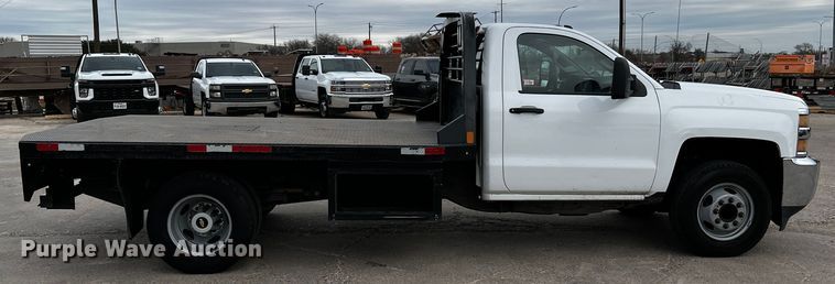 image for item DQ1954 2016 Chevrolet Silverado 3500HD  flatbed pickup truck