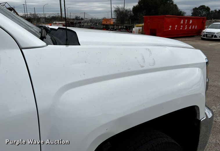 image for item DQ1954 2016 Chevrolet Silverado 3500HD  flatbed pickup truck