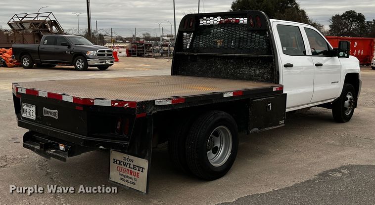 image for item DQ1956 2018 Chevrolet Silverado 3500HD  Crew Cab pickup truck