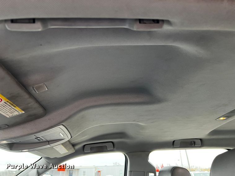 image for item DQ1956 2018 Chevrolet Silverado 3500HD  Crew Cab pickup truck