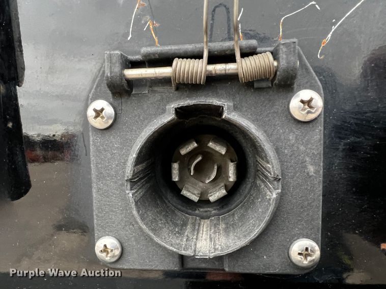 image for item DQ1956 2018 Chevrolet Silverado 3500HD  Crew Cab pickup truck