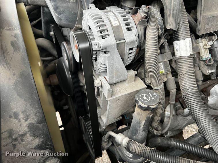 image for item DQ1956 2018 Chevrolet Silverado 3500HD  Crew Cab pickup truck