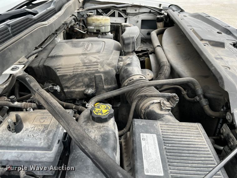 image for item DQ1956 2018 Chevrolet Silverado 3500HD  Crew Cab pickup truck