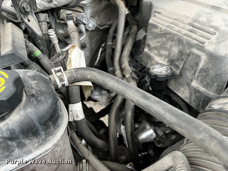 image for item DQ1956 2018 Chevrolet Silverado 3500HD  Crew Cab pickup truck