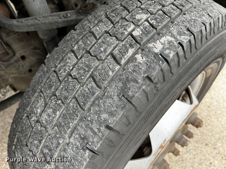 image for item DQ1956 2018 Chevrolet Silverado 3500HD  Crew Cab pickup truck