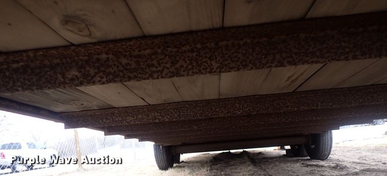 image for item DQ5024 2006 WW  enclosed cargo trailer