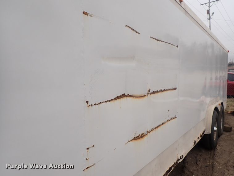 image for item DQ5024 2006 WW  enclosed cargo trailer