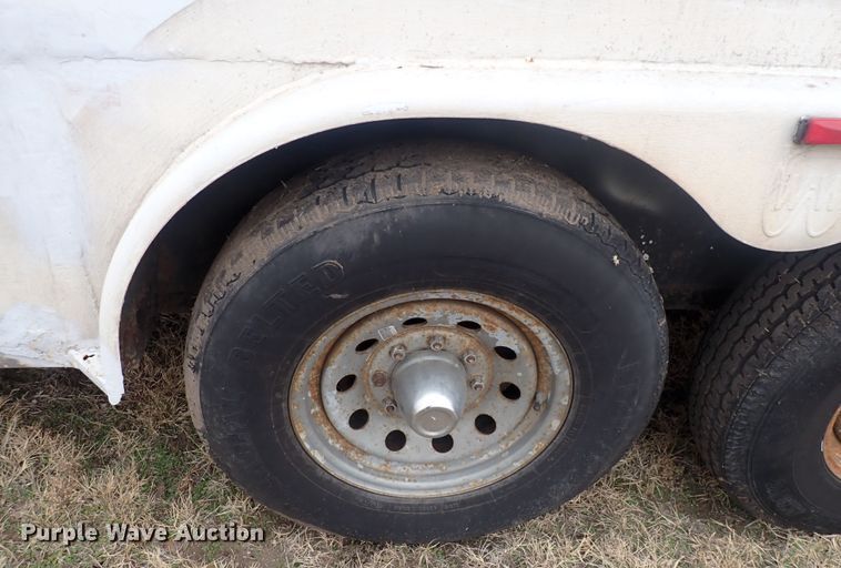 image for item DQ5024 2006 WW  enclosed cargo trailer