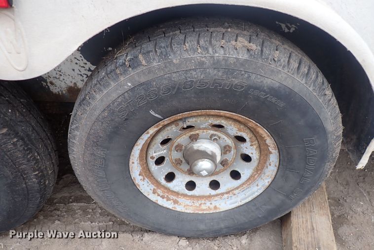 image for item DQ5024 2006 WW  enclosed cargo trailer