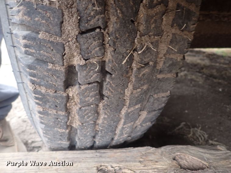 image for item DQ5024 2006 WW  enclosed cargo trailer