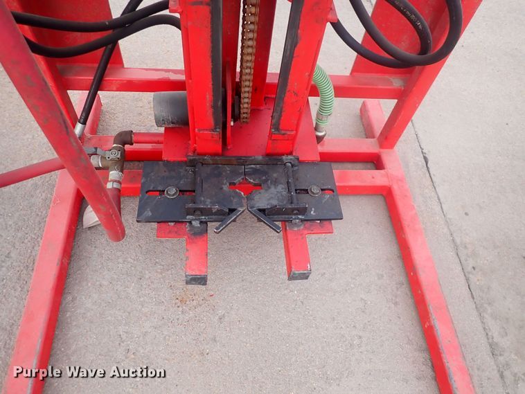 image for item DQ5075 Skid steer well drill