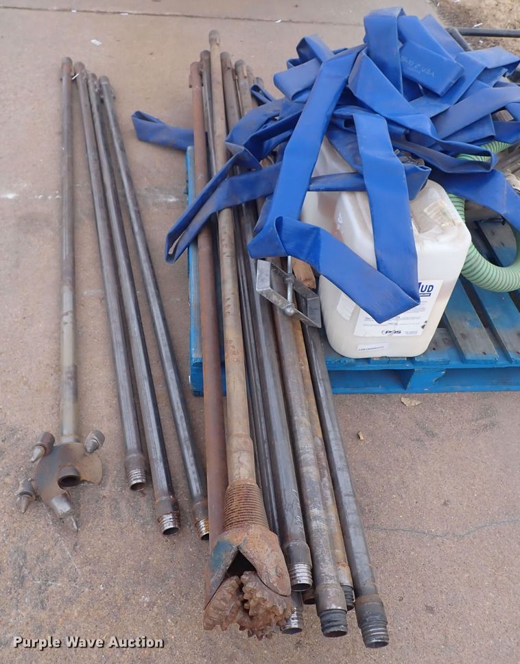 image for item DQ5075 Skid steer well drill