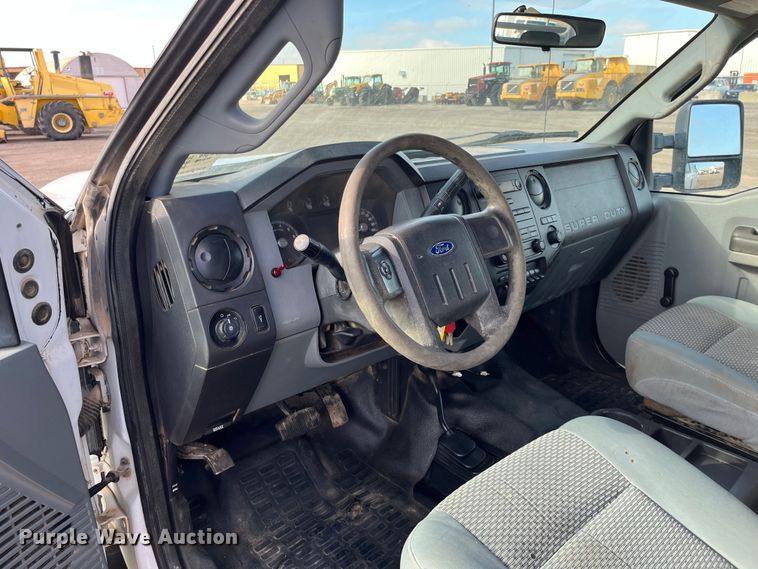 image for item DQ5097 2012 Ford F250 Super Duty  SuperCab pickup truck