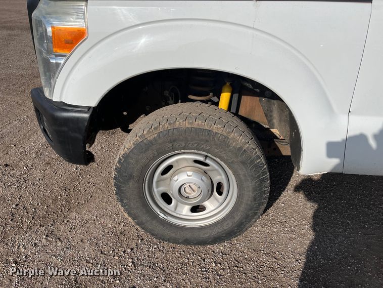 image for item DQ5097 2012 Ford F250 Super Duty  SuperCab pickup truck