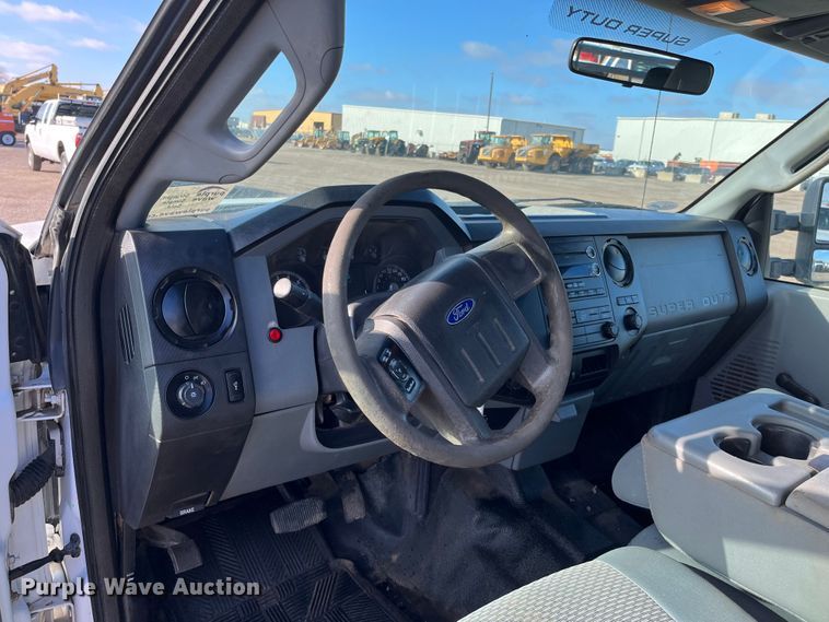 image for item DQ5099 2012 Ford F250 Super Duty  SuperCab pickup truck