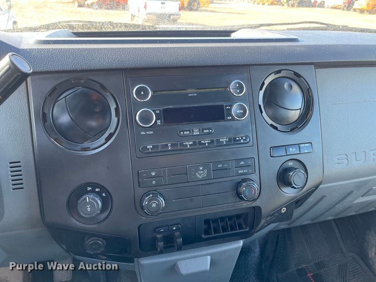 image for item DQ5099 2012 Ford F250 Super Duty  SuperCab pickup truck