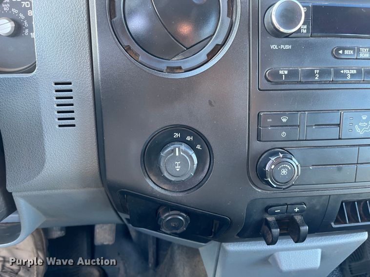 image for item DQ5099 2012 Ford F250 Super Duty  SuperCab pickup truck