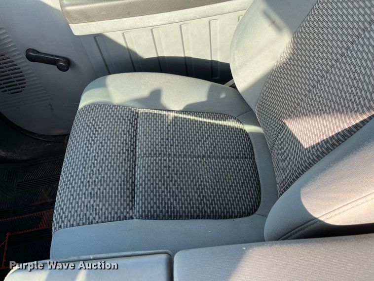 image for item DQ5099 2012 Ford F250 Super Duty  SuperCab pickup truck