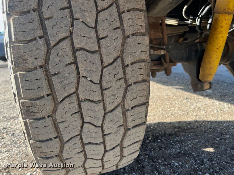 image for item DQ5099 2012 Ford F250 Super Duty  SuperCab pickup truck