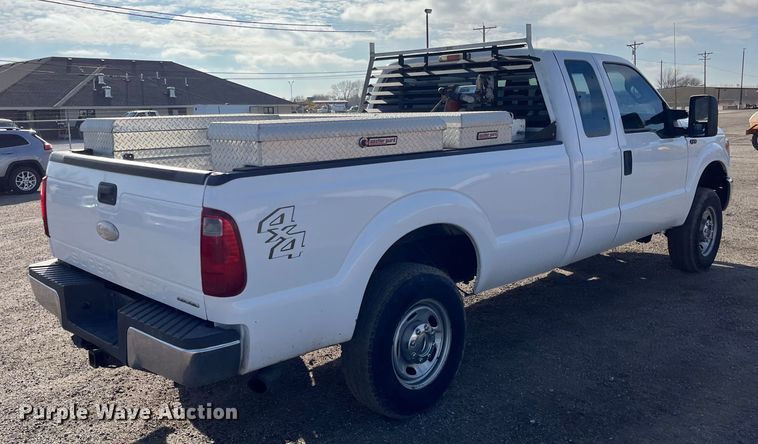 image for item DQ5100 2012 Ford F250 Super Duty  SuperCab pickup truck