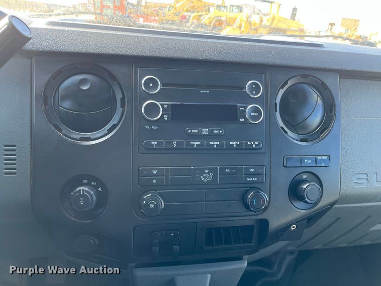 image for item DQ5100 2012 Ford F250 Super Duty  SuperCab pickup truck