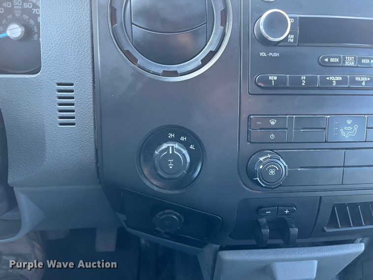image for item DQ5100 2012 Ford F250 Super Duty  SuperCab pickup truck