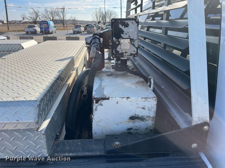 image for item DQ5100 2012 Ford F250 Super Duty  SuperCab pickup truck