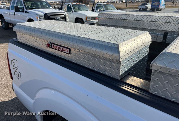 image for item DQ5100 2012 Ford F250 Super Duty  SuperCab pickup truck