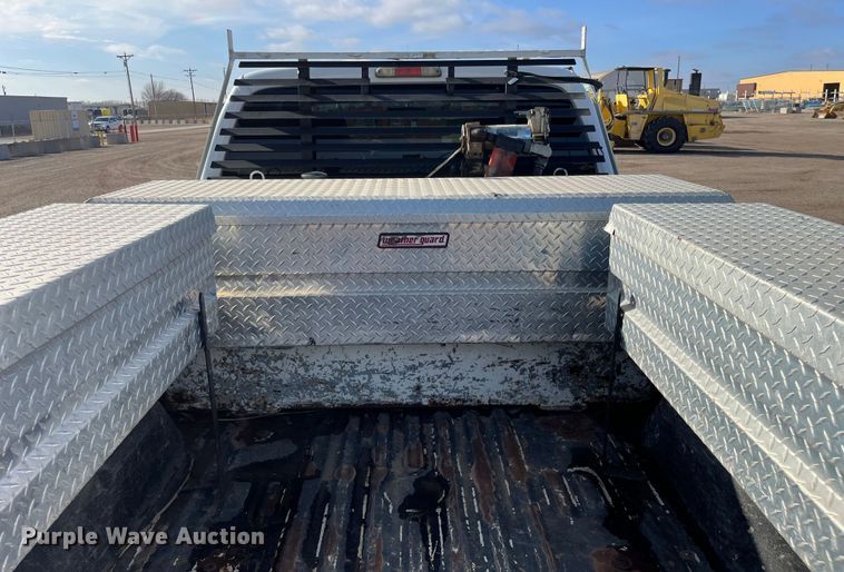 image for item DQ5100 2012 Ford F250 Super Duty  SuperCab pickup truck