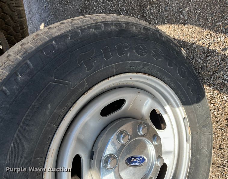 image for item DQ5100 2012 Ford F250 Super Duty  SuperCab pickup truck