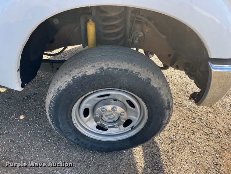 image for item DQ5100 2012 Ford F250 Super Duty  SuperCab pickup truck