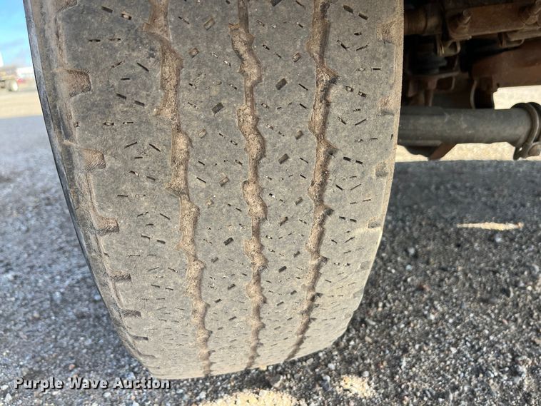 image for item DQ5100 2012 Ford F250 Super Duty  SuperCab pickup truck