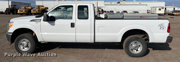 image for item DQ5101 2012 Ford F250 Super Duty  SuperCab pickup truck