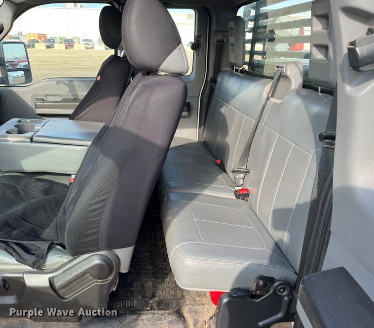 image for item DQ5101 2012 Ford F250 Super Duty  SuperCab pickup truck