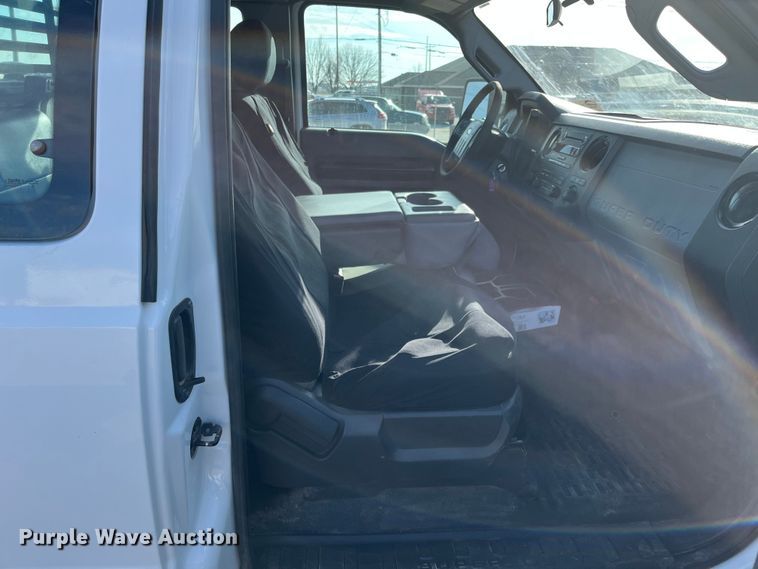 image for item DQ5101 2012 Ford F250 Super Duty  SuperCab pickup truck