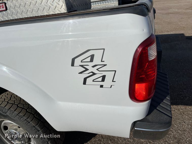 image for item DQ5101 2012 Ford F250 Super Duty  SuperCab pickup truck