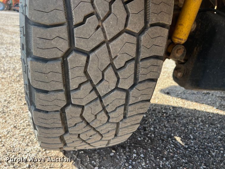 image for item DQ5101 2012 Ford F250 Super Duty  SuperCab pickup truck