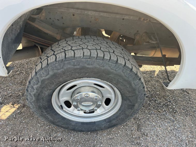 image for item DQ5101 2012 Ford F250 Super Duty  SuperCab pickup truck