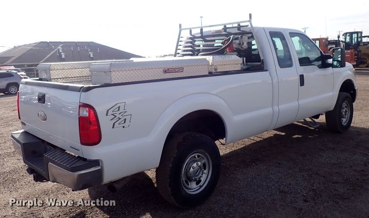 image for item DQ5102 2012 Ford F250 Super Duty  SuperCab pickup truck