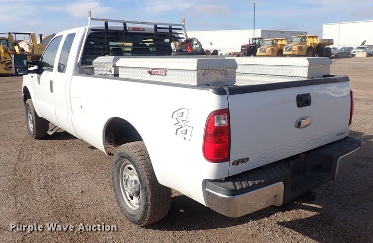 image for item DQ5102 2012 Ford F250 Super Duty  SuperCab pickup truck