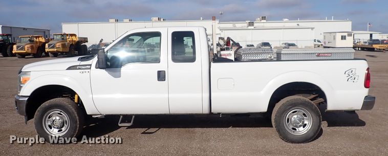 image for item DQ5102 2012 Ford F250 Super Duty  SuperCab pickup truck