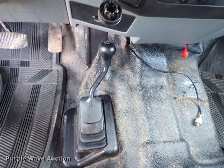 image for item DQ5102 2012 Ford F250 Super Duty  SuperCab pickup truck