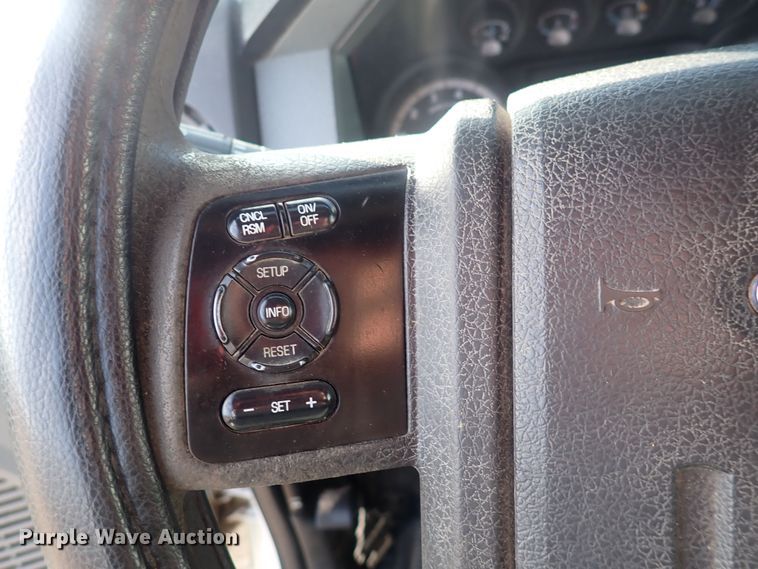 image for item DQ5102 2012 Ford F250 Super Duty  SuperCab pickup truck