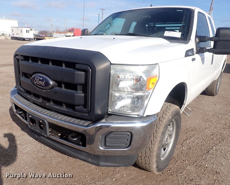 image for item DQ5102 2012 Ford F250 Super Duty  SuperCab pickup truck