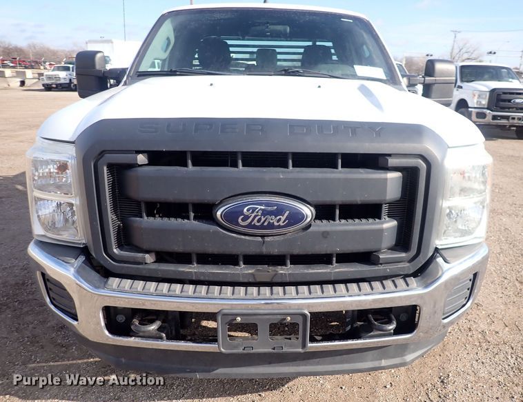 image for item DQ5102 2012 Ford F250 Super Duty  SuperCab pickup truck
