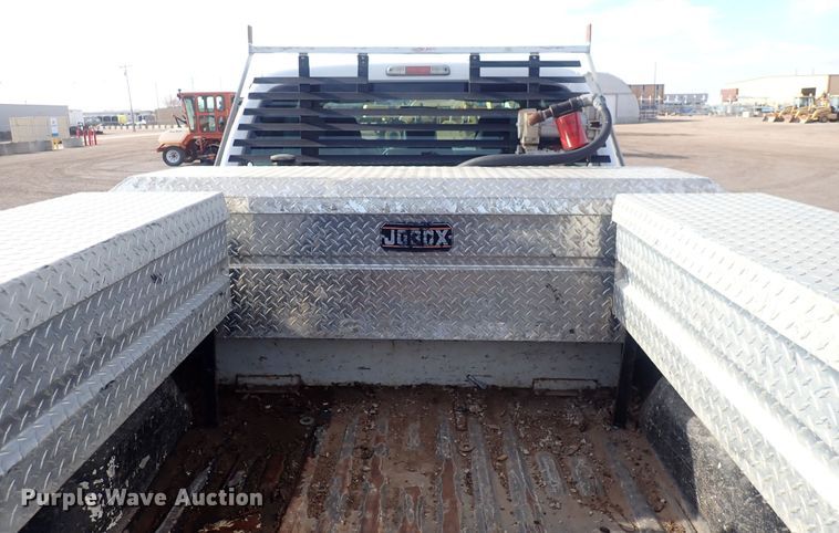 image for item DQ5102 2012 Ford F250 Super Duty  SuperCab pickup truck