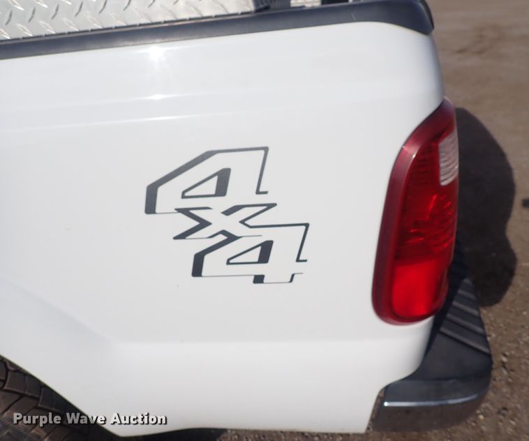 image for item DQ5102 2012 Ford F250 Super Duty  SuperCab pickup truck